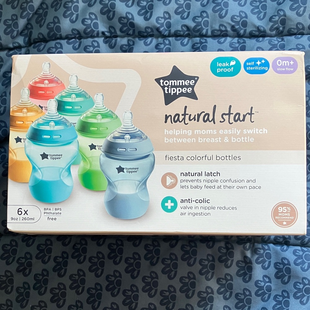Tommee Tippee Fiesta Colorful Bottles Set